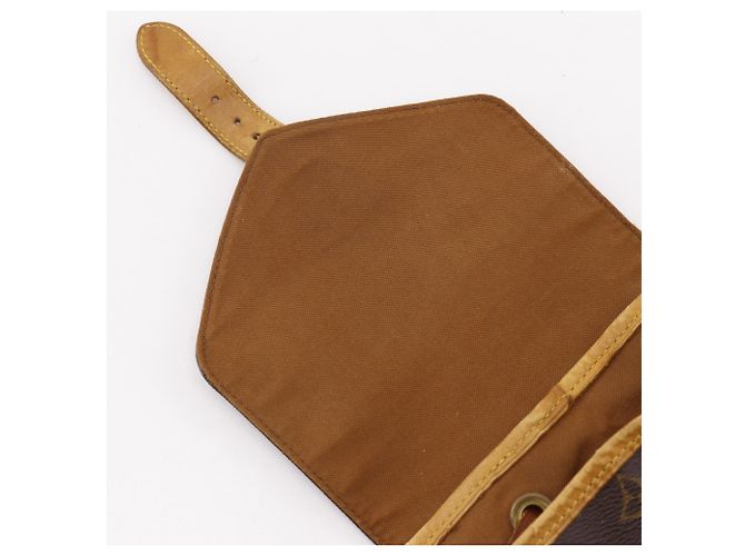 Louis Vuitton MontsourisGM Backpack Brown - view 8