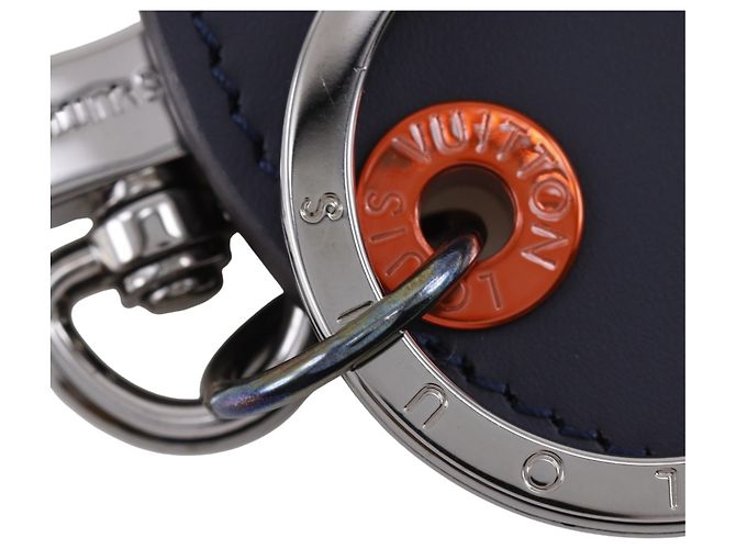 Louis Vuitton Black Calf Leather Keyring - view 3