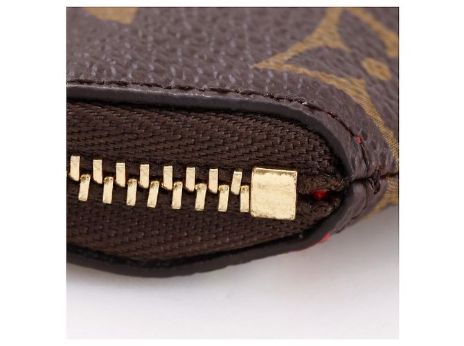 Louis Vuitton Portemonnaie Ron Vivienne Coin Case Castaño - vista 6