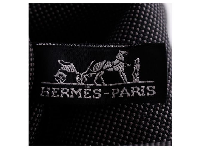 Hermès Bolsa de Ombro Hermes Herline Basas PM Marrom - vista 17