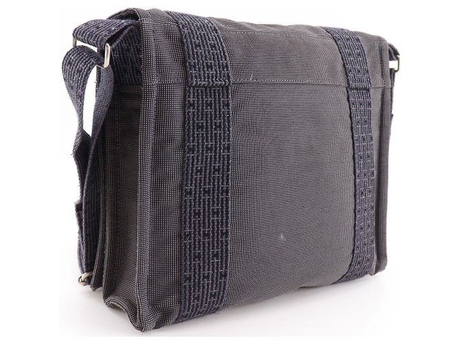 Hermès Bolsa de Ombro Hermes Herline Basas PM Marrom - vista 3