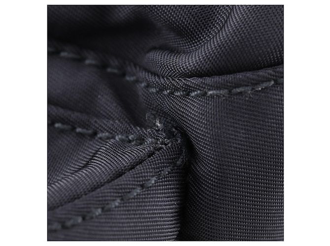 Borsa a tracolla Prada in nylon nero - vista 13