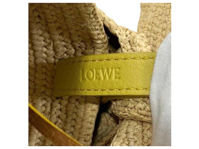 Bolso de hombro bucket Bunny Loewe Beige - vista 6