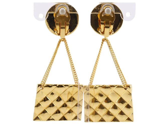 Brincos de clip Chanel Coco Mark Dourado - vista 3