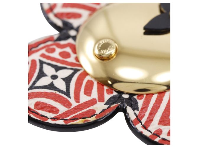 Louis Vuitton Porte-Clé Vivienne Flower Keychain Rosso D'oro - vista 6