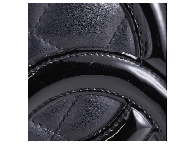 Cartera larga Chanel Cambon Line de piel charol negra Negro - vista 17