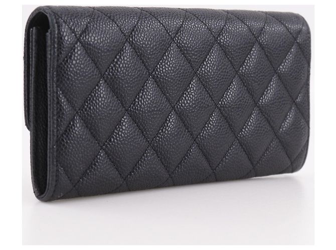 Cartera larga Chanel de piel de becerro granulada negra Negro - vista 3
