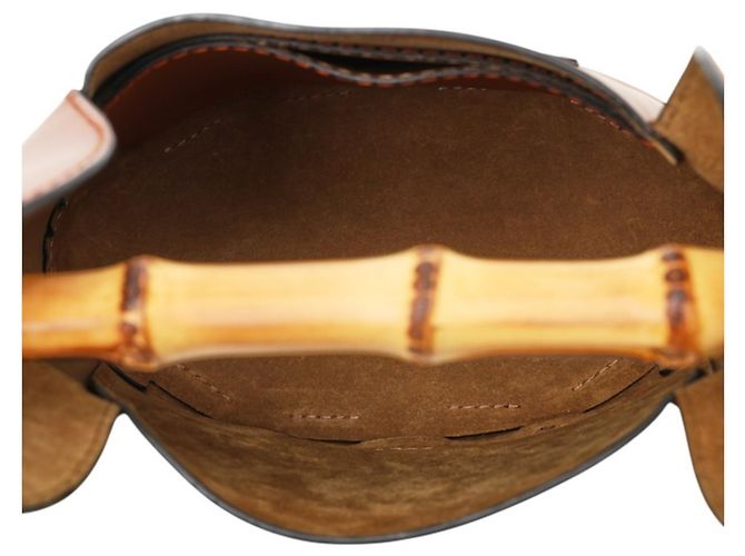 Bolsa Bucket Loewe Anagram Bamboo Marrom - vista 8