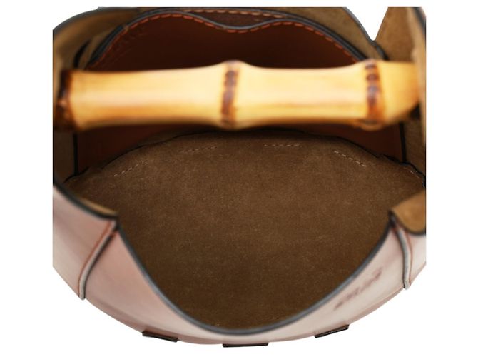 Bolsa Bucket Loewe Anagram Bamboo Marrom - vista 9