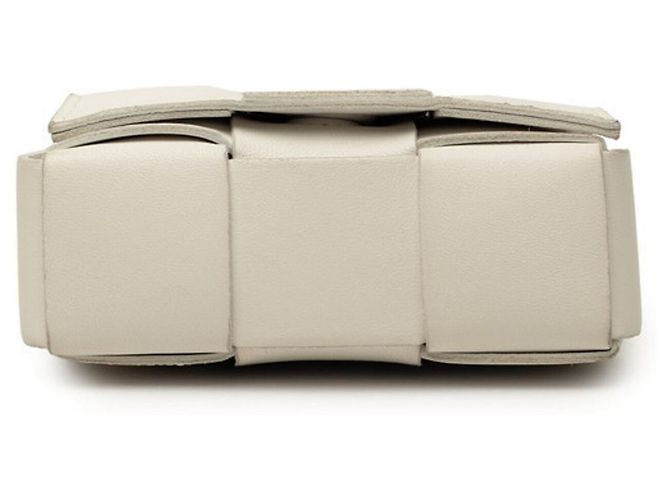 Borsa a tracolla Mini Crossbody Bottega Veneta Maxi Intrecciato Cassette Bianco - vista 3