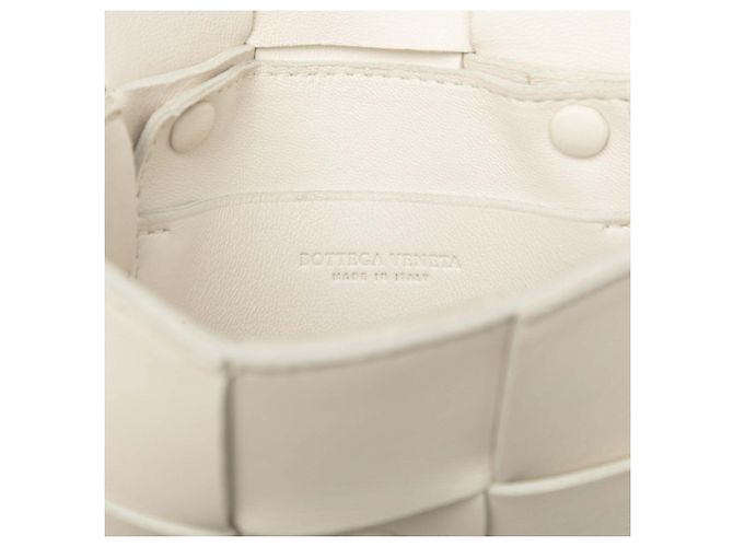 Borsa a tracolla Mini Crossbody Bottega Veneta Maxi Intrecciato Cassette Bianco - vista 5