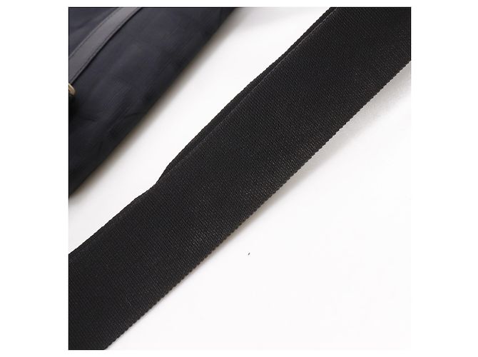 Borsa a tracolla Chanel in tela di nylon nera Nero - vista 12