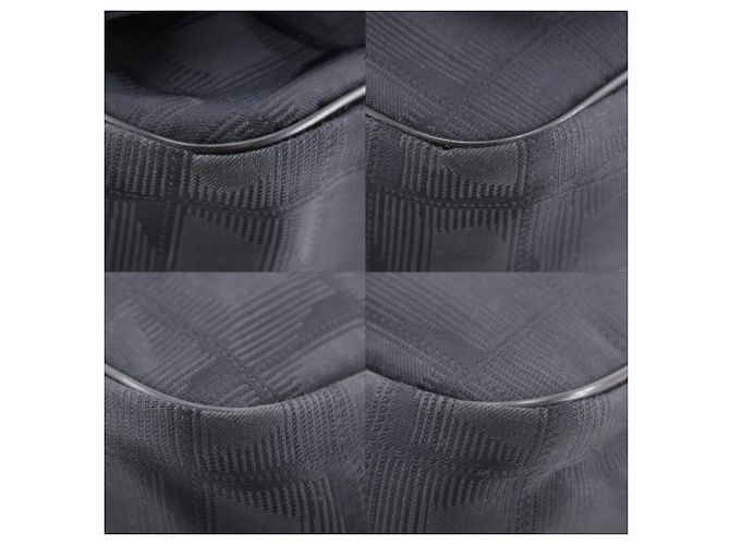 Borsa a tracolla Chanel in tela di nylon nera Nero - vista 4