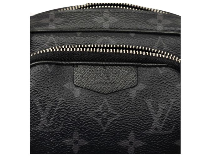 Louis Vuitton Monogram Eclipse Outdoor Pochette Nero - vista 5