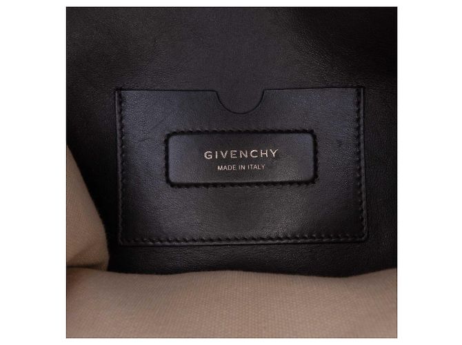 Bolso Antigona Soft Givenchy negro de piel de becerro Medium - vista 5