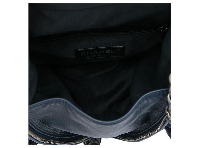 Lo zaino Chanel Blue Large in vitello è tornato Blu navy - vista 4