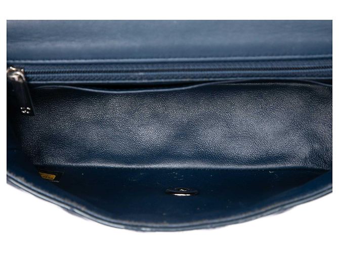 Chanel Blue Mini Rectangular Classic Patent Single Flap Azul Azul marinho - vista 4