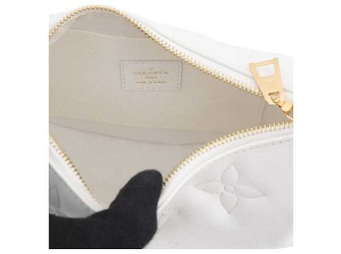 Bolsa Louis Vuitton Bubblegram Over The Moon em couro de bezerro branco - vista 4