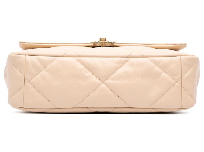 Chanel Beige Large Lambskin 19 Flap - vista 3