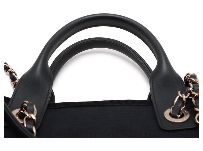 Borsa Tote Deauville Chanel Medium in tela nera Nero - vista 8