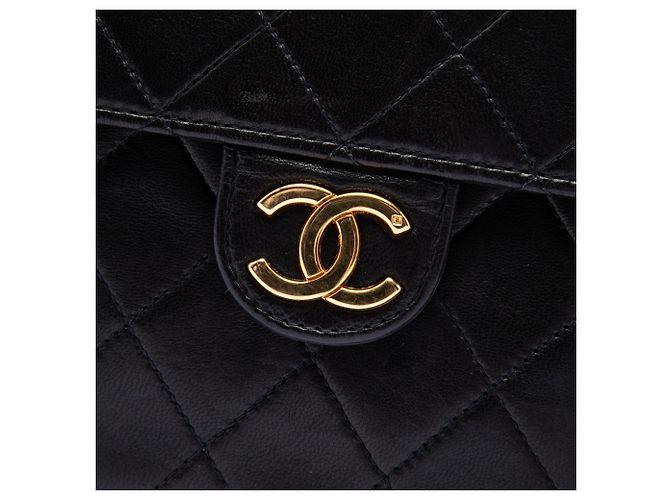 Chanel Black Small CC Quilted Lambskin Single Flap Schwarz - Ansicht 5