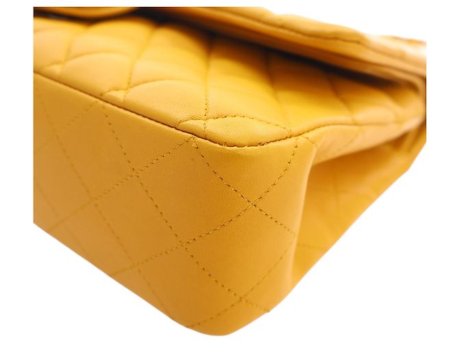 Chanel Yellow Medium Classic Lambskin Double Flap Giallo Senape - vista 9