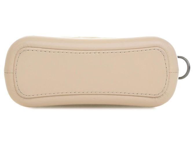 Chanel Gabrielle Hobo Small in pelle di vitello invecchiata bianca chevron Bianco Crudo - vista 3