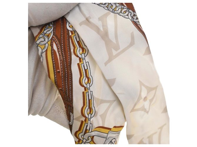 Louis Vuitton Beige Monogram Ultimate Bandeau Silk Scarf - vista 2