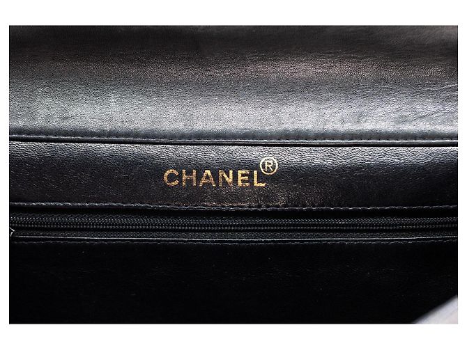 Chanel Double Face Maxi 30 Lackleder Schwarz Handtasche - Ansicht 14