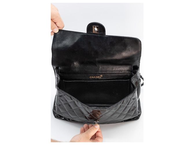 Chanel Double Face Maxi 30 Lackleder Schwarz Handtasche - Ansicht 19