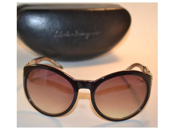 Occhiali da sole Salvatore Ferragamo FE2107 Marrone Nero - vista 2