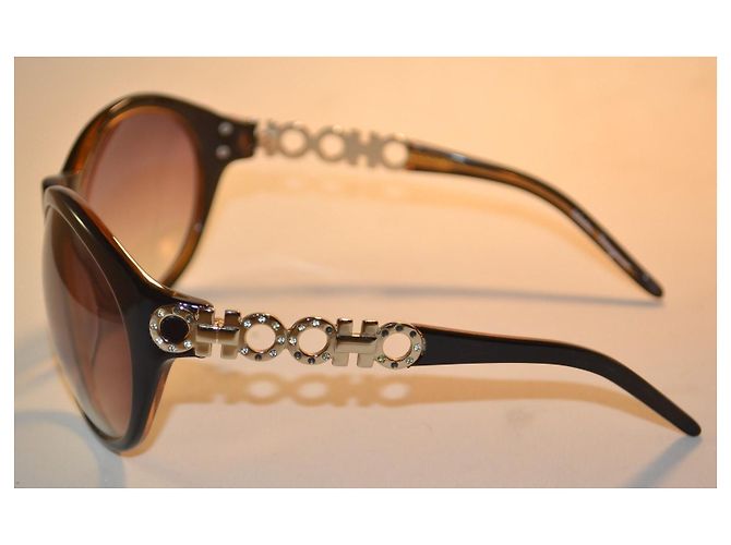 Occhiali da sole Salvatore Ferragamo FE2107 Marrone Nero - vista 3