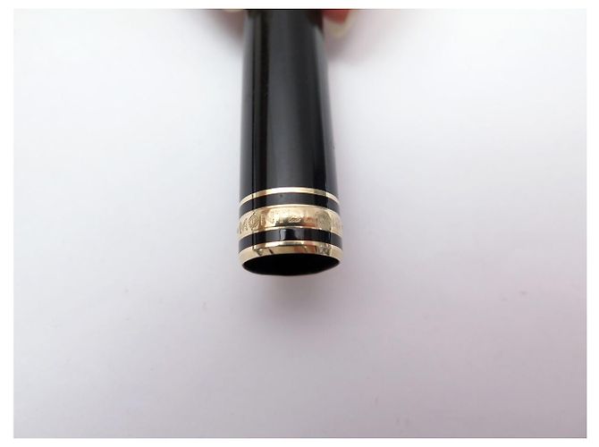 MONTBLANC MEISTERSTUCK CLASSIQUE FÜLBERER MB132464 + ETUI Schwarz - Ansicht 9