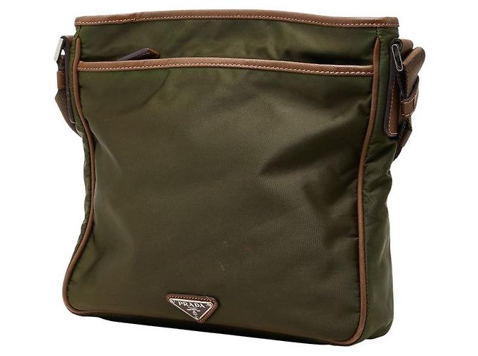 Bolso bandolera Prada Triangle Logo Verde - vista 2