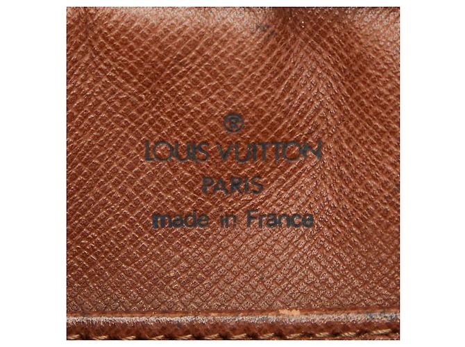 Louis Vuitton Compiegne 23 Clutch M51847 Marrone - vista 10