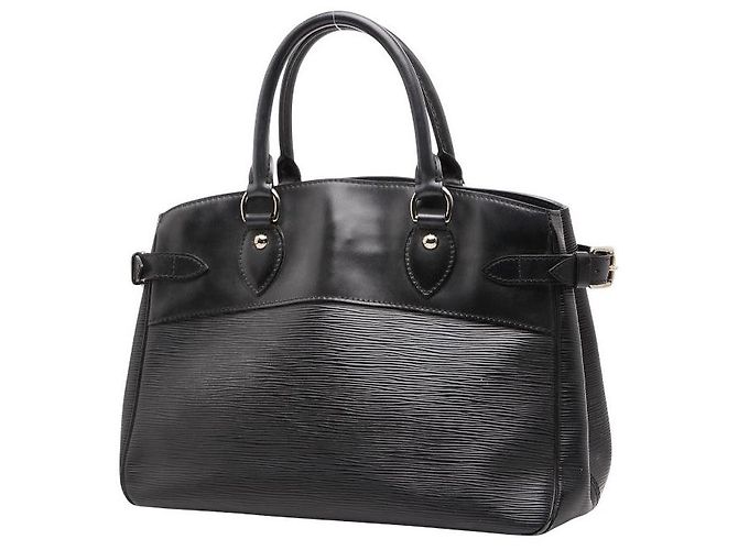 Louis Vuitton Epi Passy PM Negro - vista 2