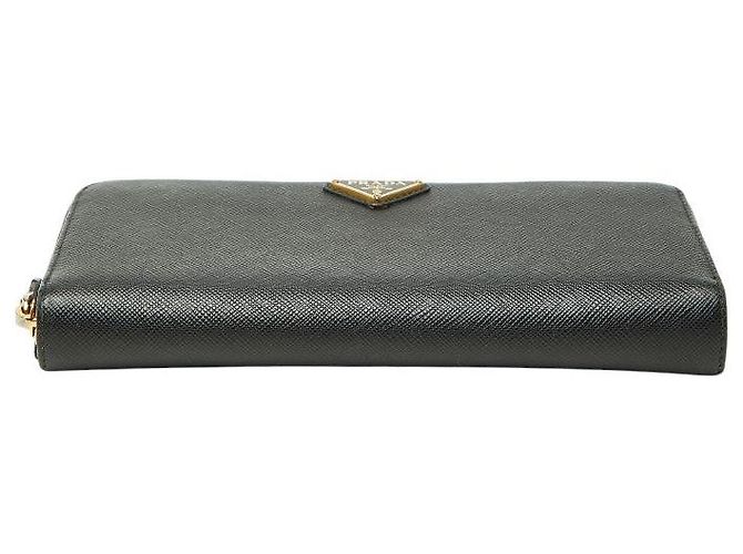 Prada Langbörse mit Dreiecks-Logo-Plakette Schwarz - Ansicht 3