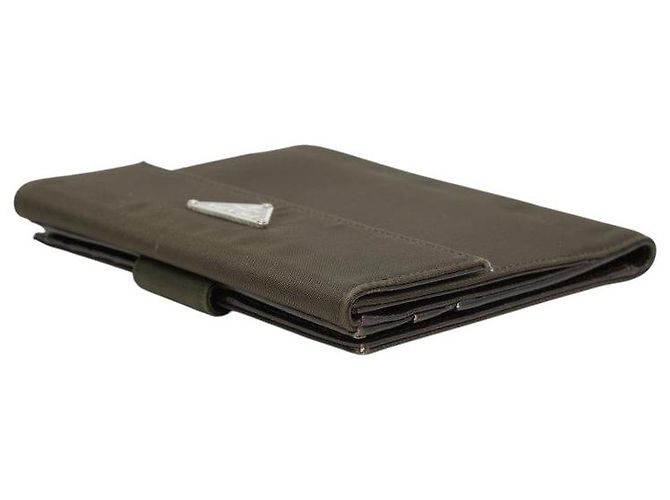 Prada Bi-fold Geldbörse mit Dreiecks-Logo-Plakette Grün - Ansicht 6