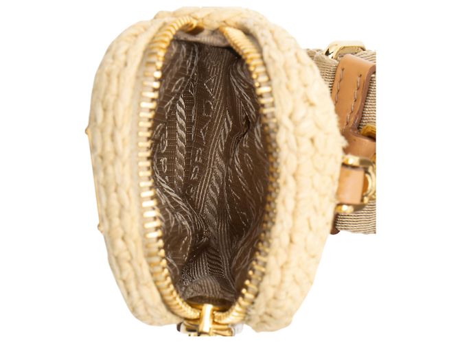 Prada Crochet Raffia Re-Edition 2005 Crossbody Marrom Bege - vista 7