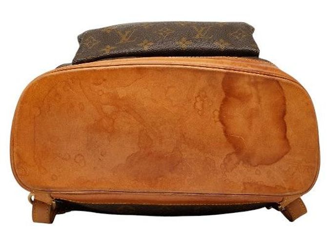 Mochila Louis Vuitton Montsouris GM Castaño - vista 3