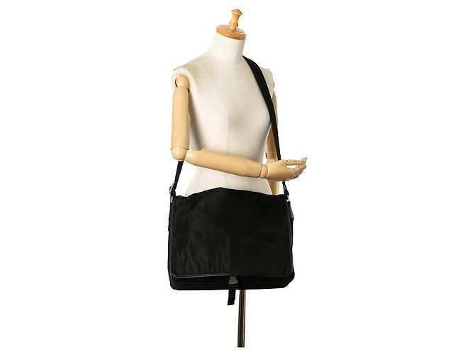 Sac messager Prada avec plaque logo triangle Noir - vue 10