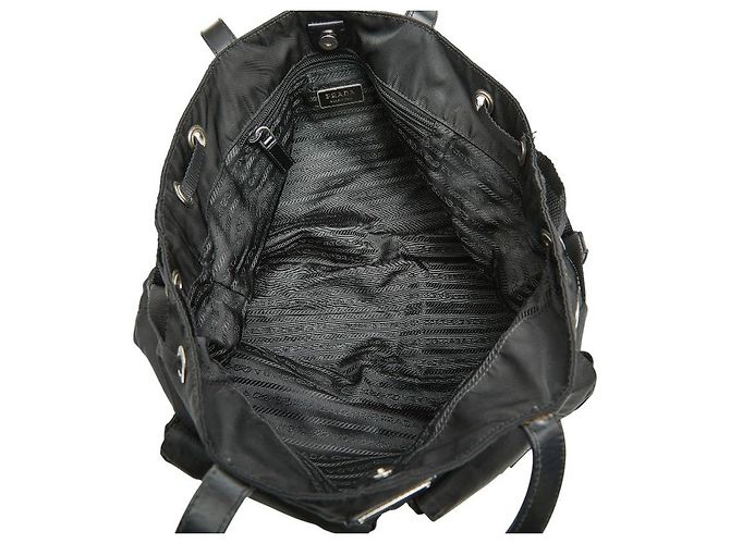 Prada Handtasche mit Dreiecks-Logo-Plakette Schwarz - Ansicht 8