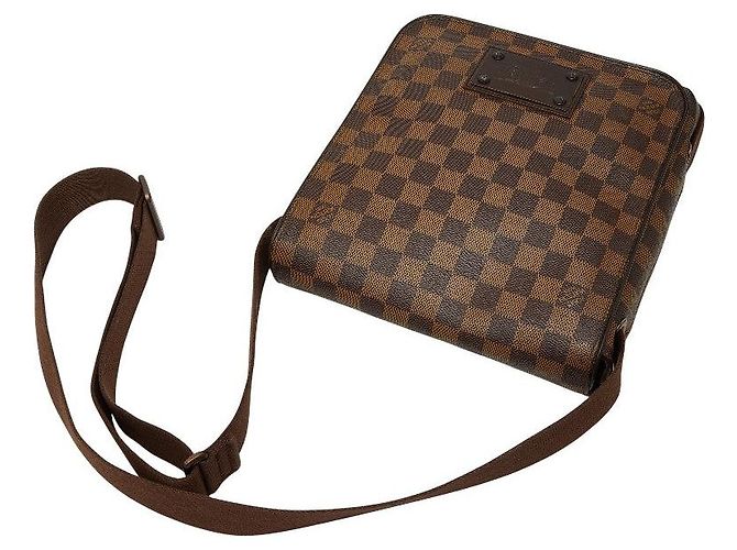 Bolso de hombro Louis Vuitton Brooklyn PM Castaño - vista 4