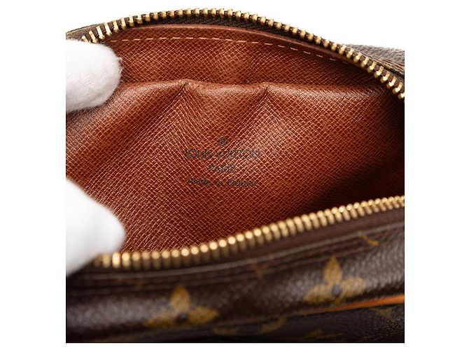 Bolso bandolera Louis Vuitton Monogram Amazon Castaño - vista 5