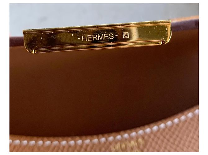 Hermès Constance Slim Wallet in Gold Epsom Brown - view 11
