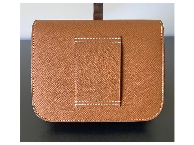 Hermès Constance Slim Wallet in Gold Epsom Brown - view 2
