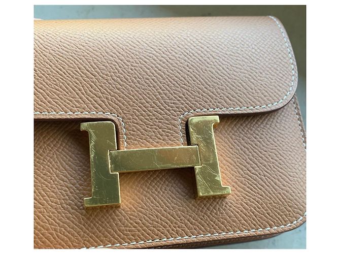 Hermès Constance Slim Wallet in Gold Epsom Brown - view 8