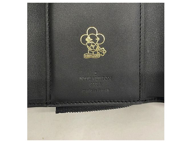 Louis Vuitton Tri-fold Wallet Black - view 4