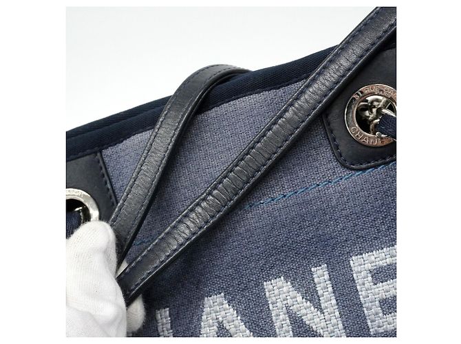 Chanel Deauville Canvas Chain Tote Bag in Navy Marineblau - Ansicht 6