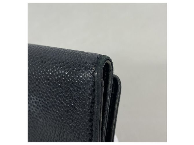 Porta-chaves Chanel em couro de bezerro grão preto - vista 5